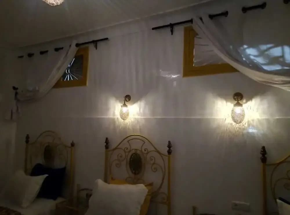 Hotel Aqdas - photo 2