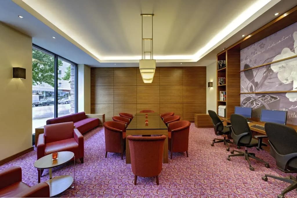 Hampton by Hilton Berlin City West - photo 14