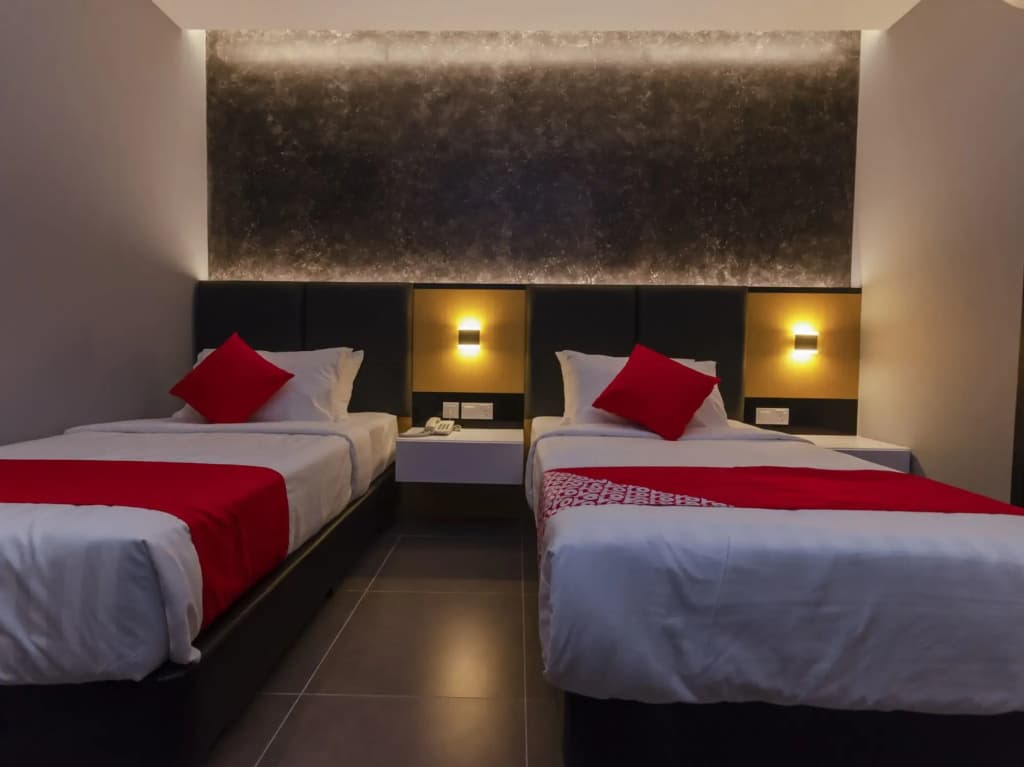 Solid Hotels - photo 4