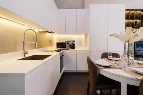 Kensington Garden View Apartment - photo 10