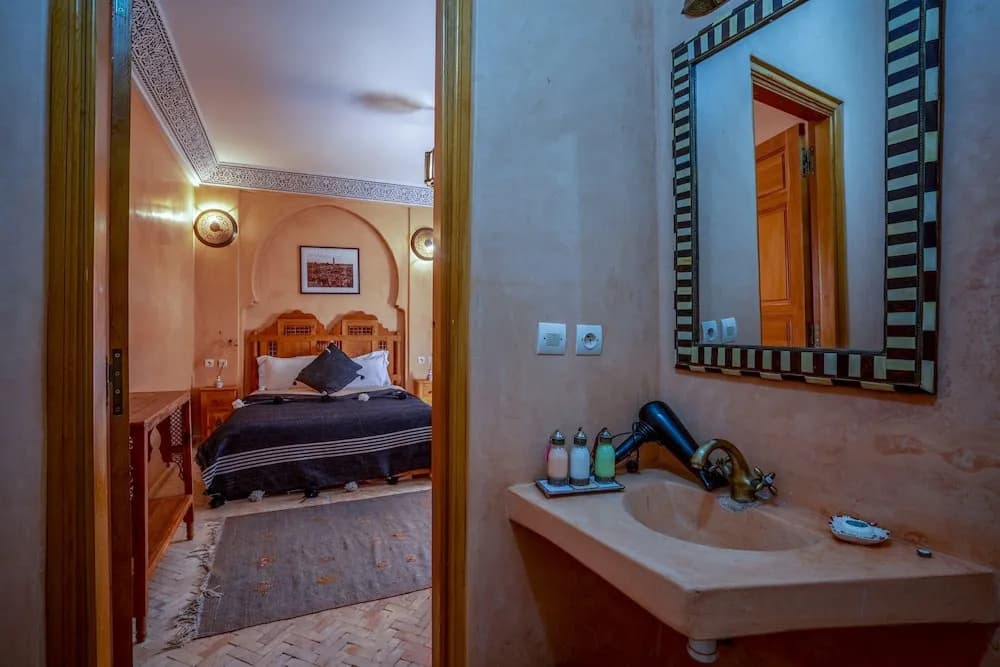 Riad lakouas - photo 3