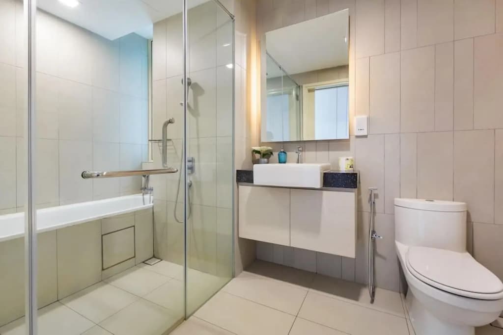 ❤️Theme Park Suite w Legoland View & rooftop pool - main photo