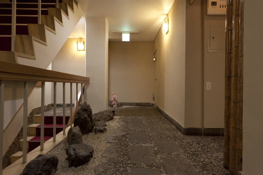 Shin-Okubo Sekitei Hotel - photo 11