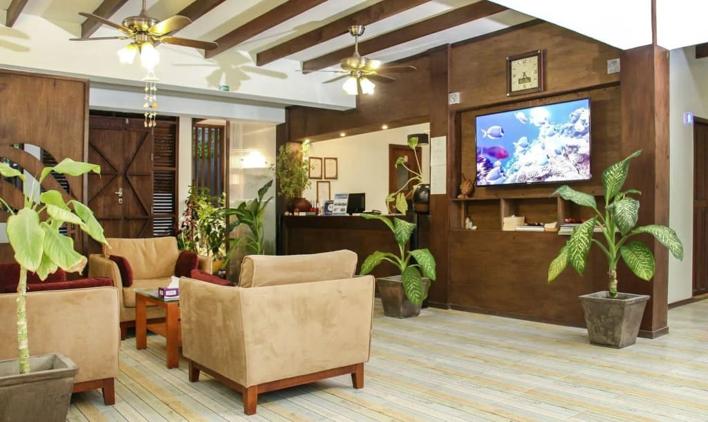 Salt Beach Hotel - photo 13