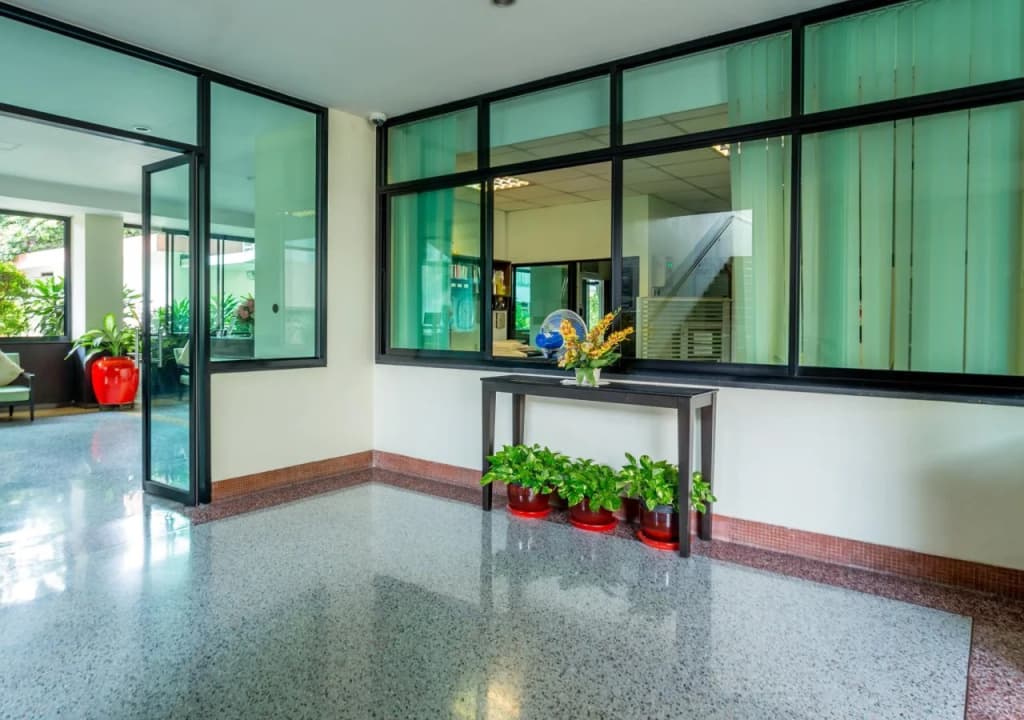 Capital Mansion - photo 8