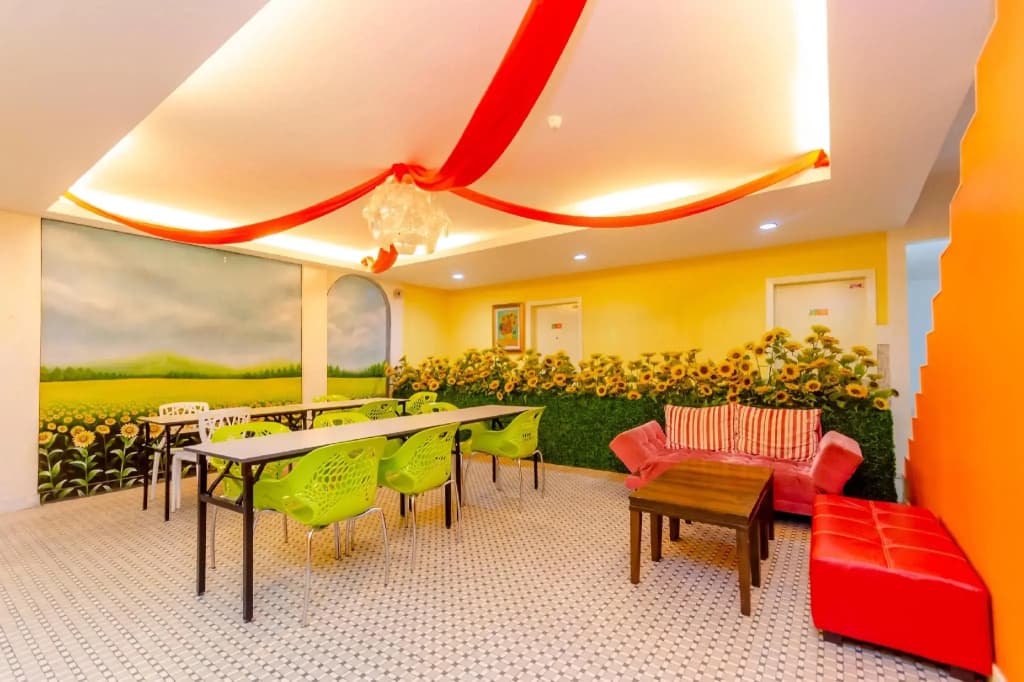 Sunflower Express Hotel - photo 11