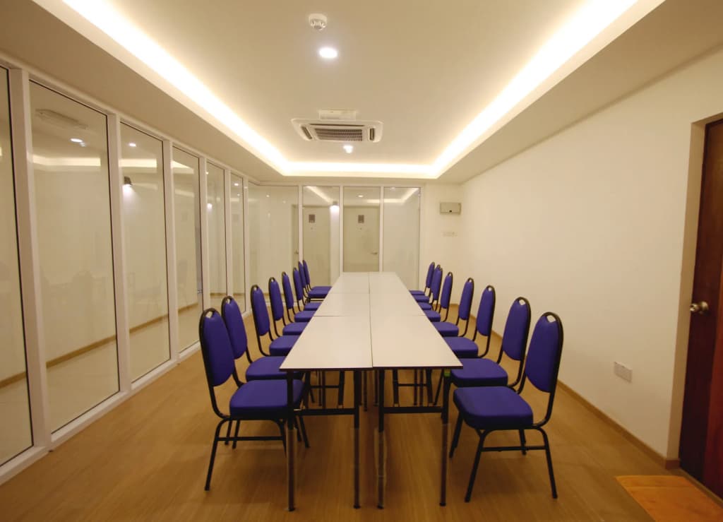 Place2Stay Business Hotel - Waterfront - photo 15
