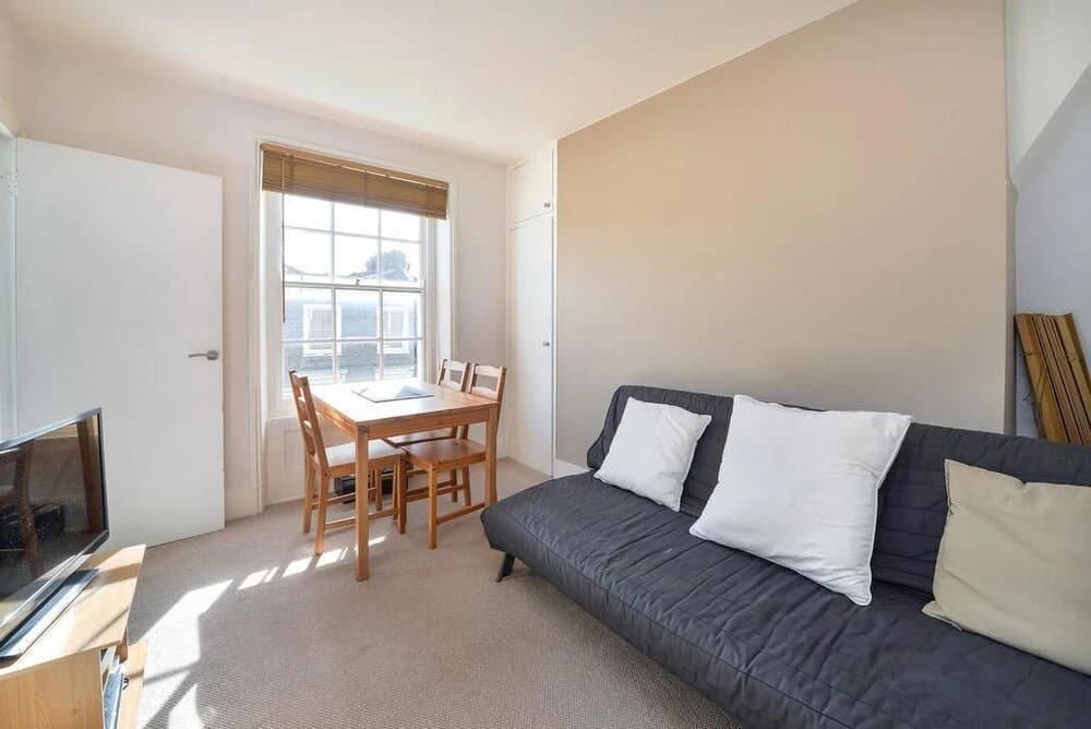 Apartments Camden Town - photo 2