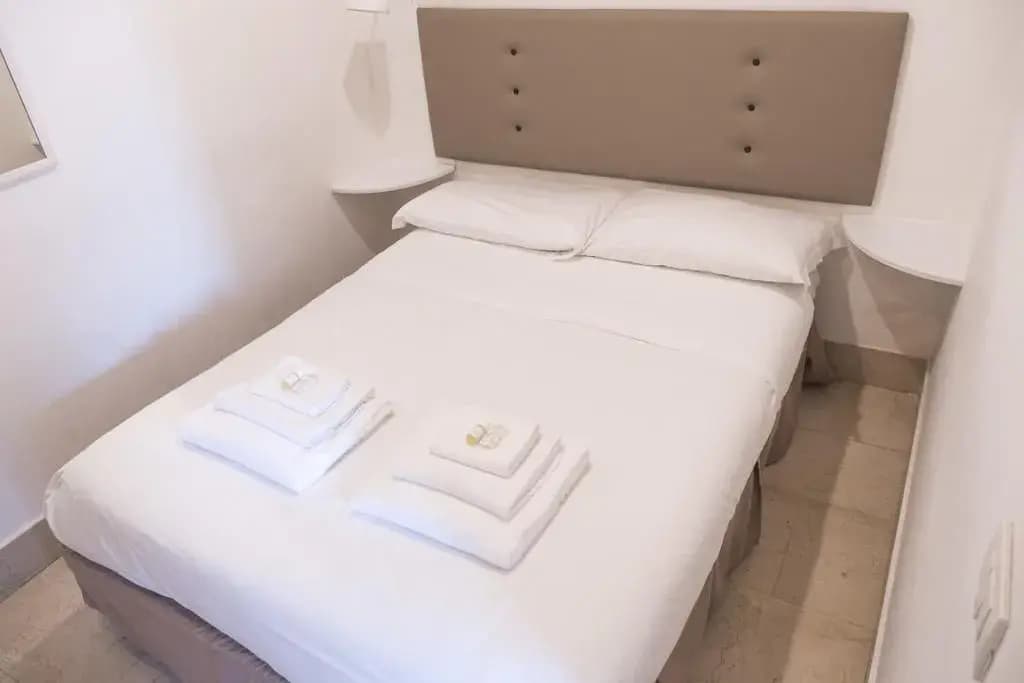 Monti Colosseum Accommodation - photo 3
