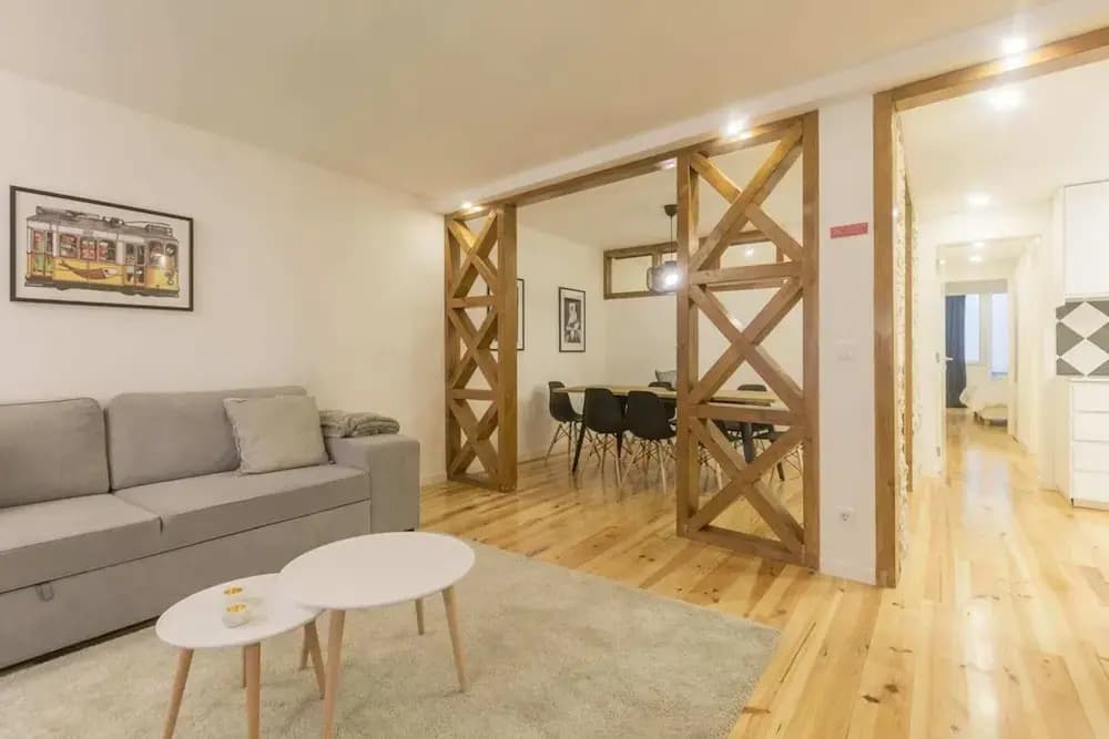 Amazing 3-bedroom Apartment in City Center - Fits 8 - photo 4