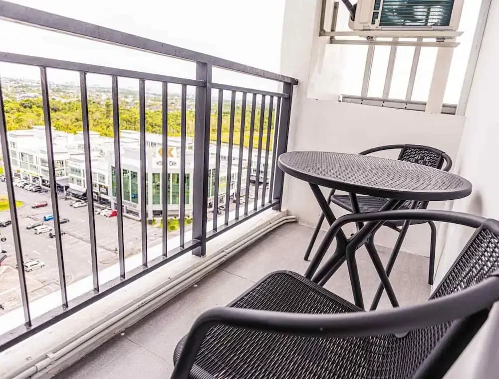 MetroCity Staycation - photo 7