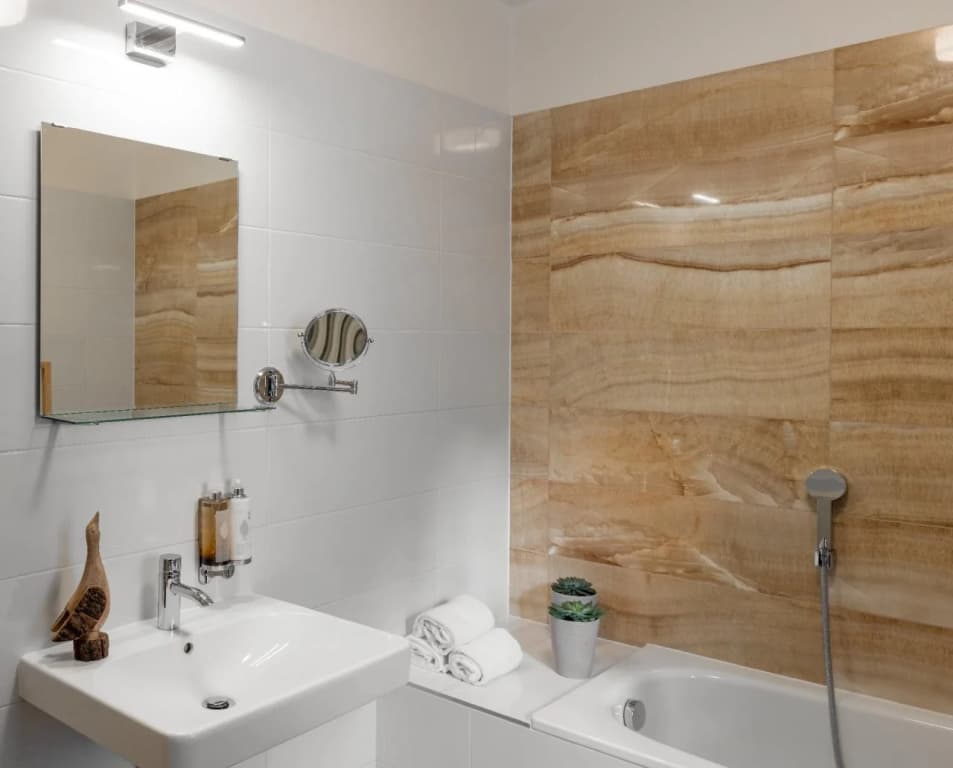 4 Trees Apartments by Adrez Living - photo 8