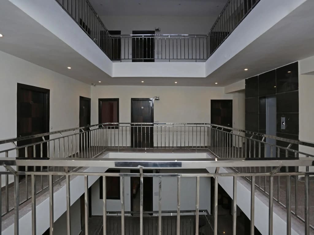OYO 12171 Hotel Sky View - photo 8