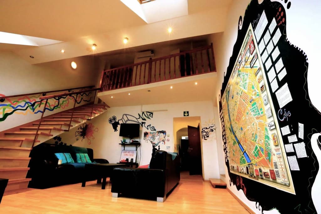 Penthouse Privates Hostel - photo 12