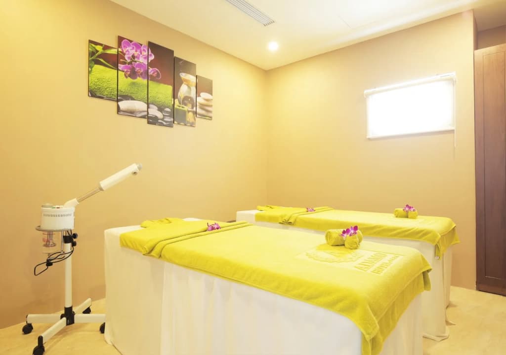 Yarra Ocean Suites Danang - photo 27