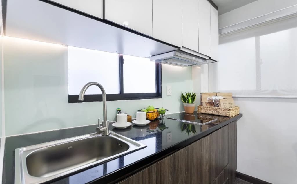 La Regatta Boutique Residences - photo 16