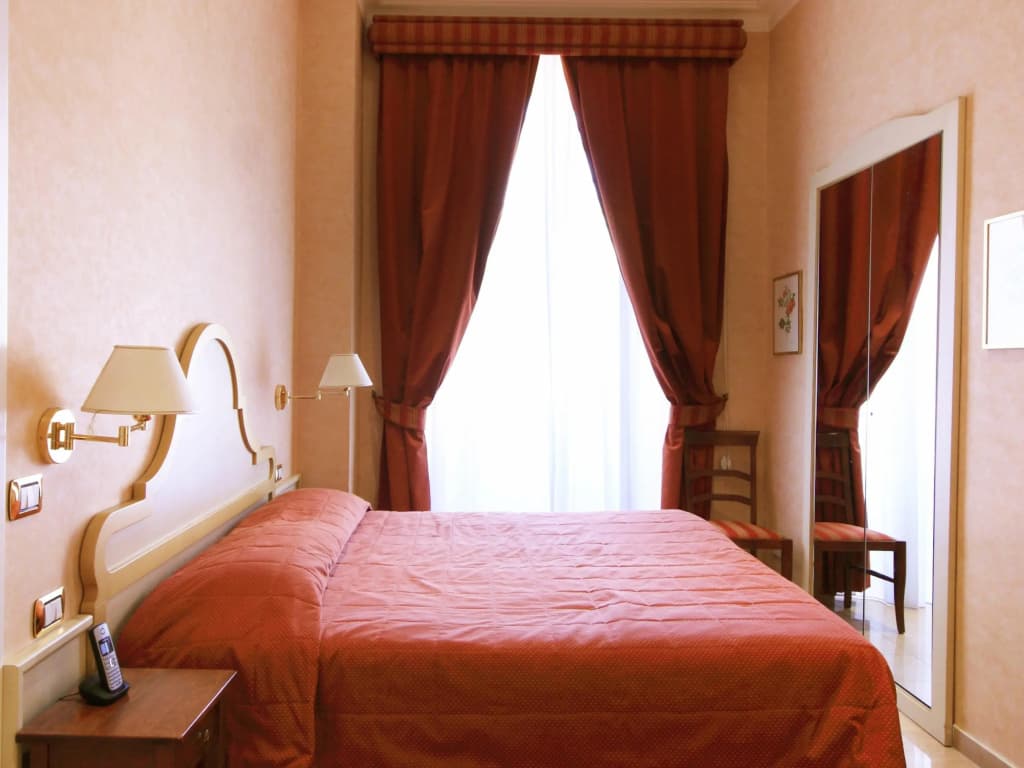 Roman Terrace - photo 5