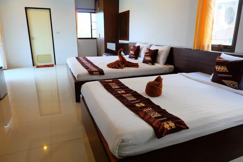 Impress Boutique Hotel - photo 3