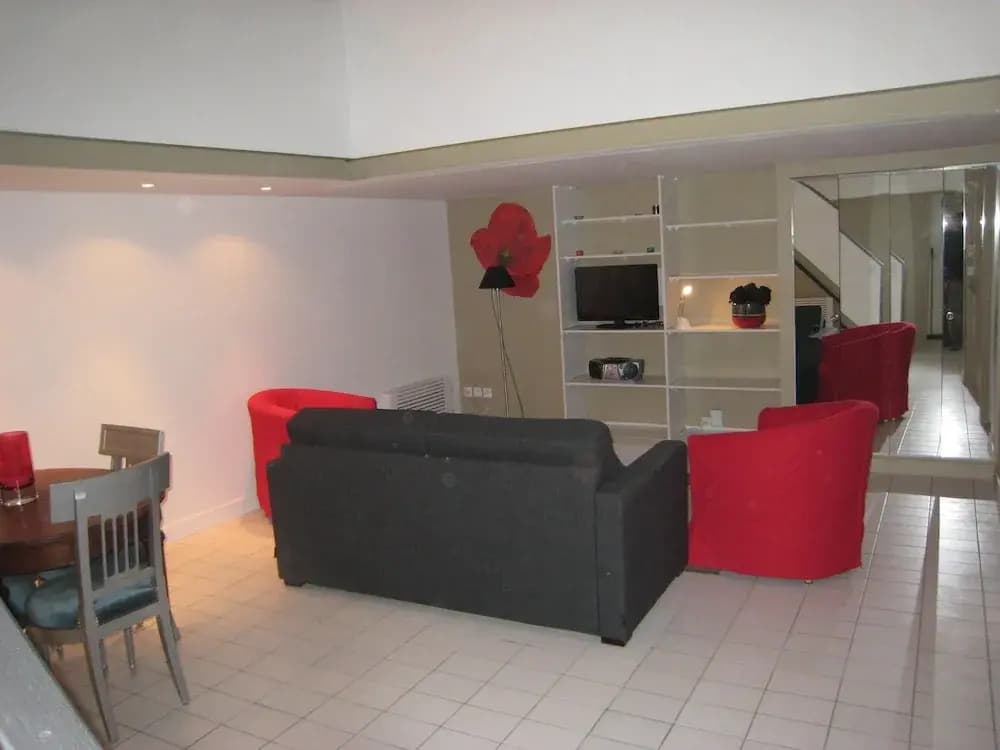 Apartment Fontaines du Temple - main photo