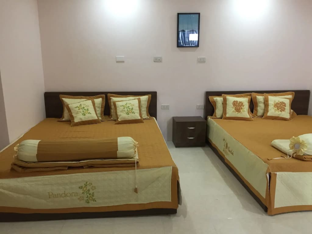 B Stay Hotel - main photo