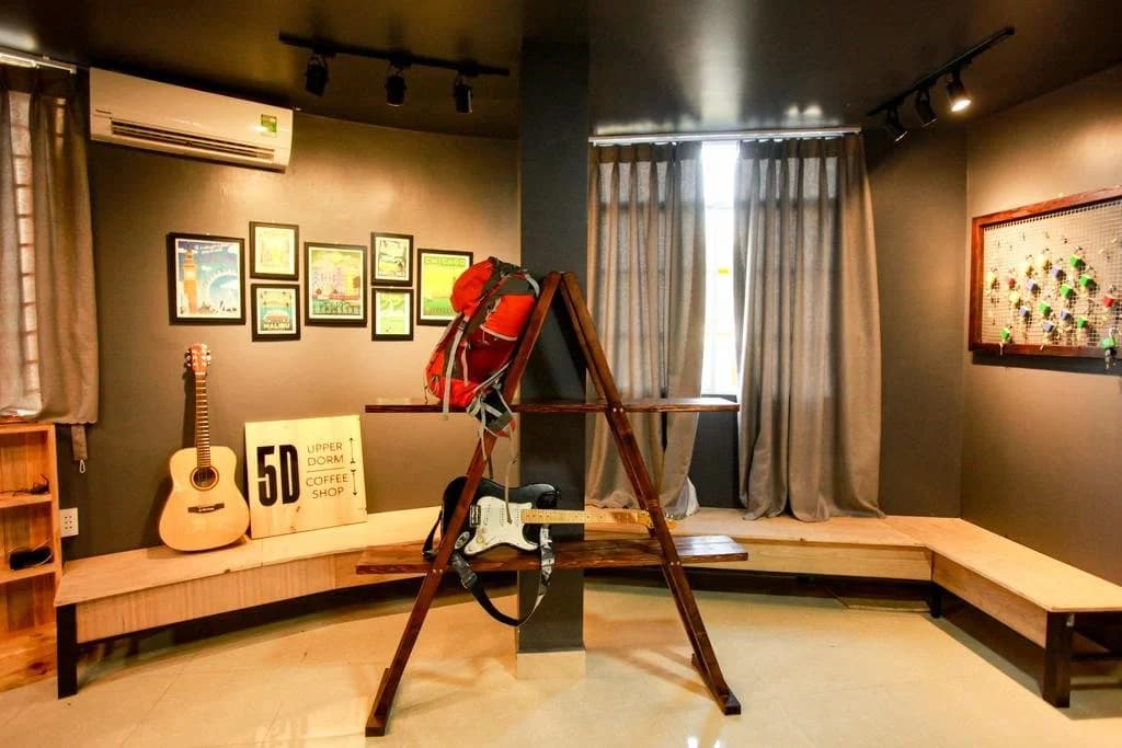 5D Upper Dorm Shared Room Hostel - photo 8