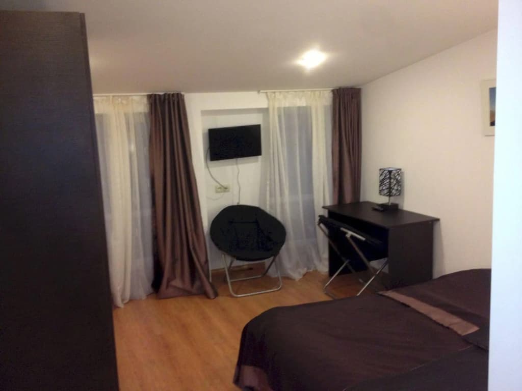 Hotel Corner - photo 3