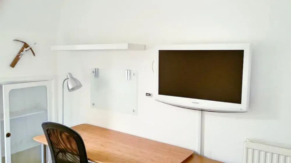 Edinburgh Chic Suite by Castle Terrace - photo 4