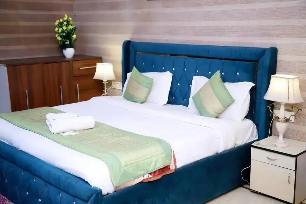 3Bhk Fortune HomeD-198 Saket Near Max Hospital,PVR - photo 3