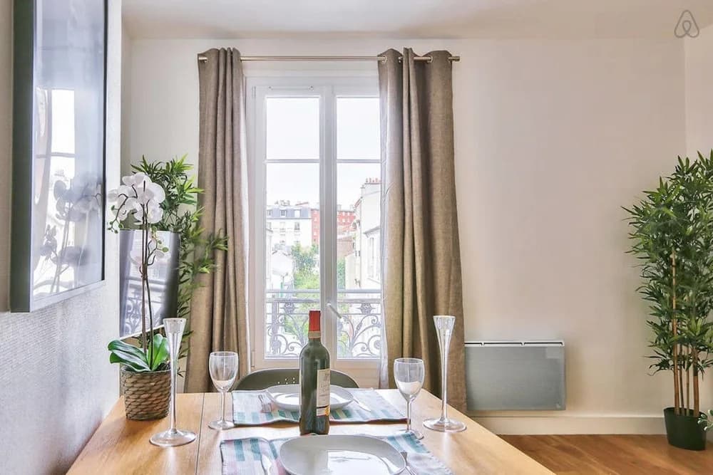 Family Apartment in Buttes Chaumont - photo 4