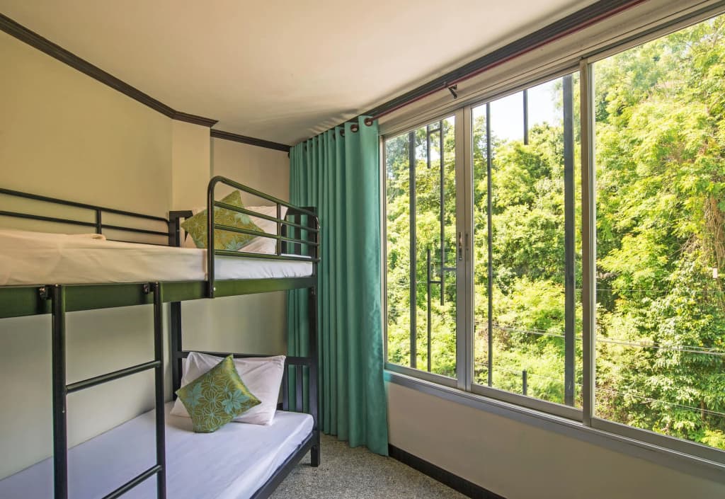 Green House Hotel - photo 8