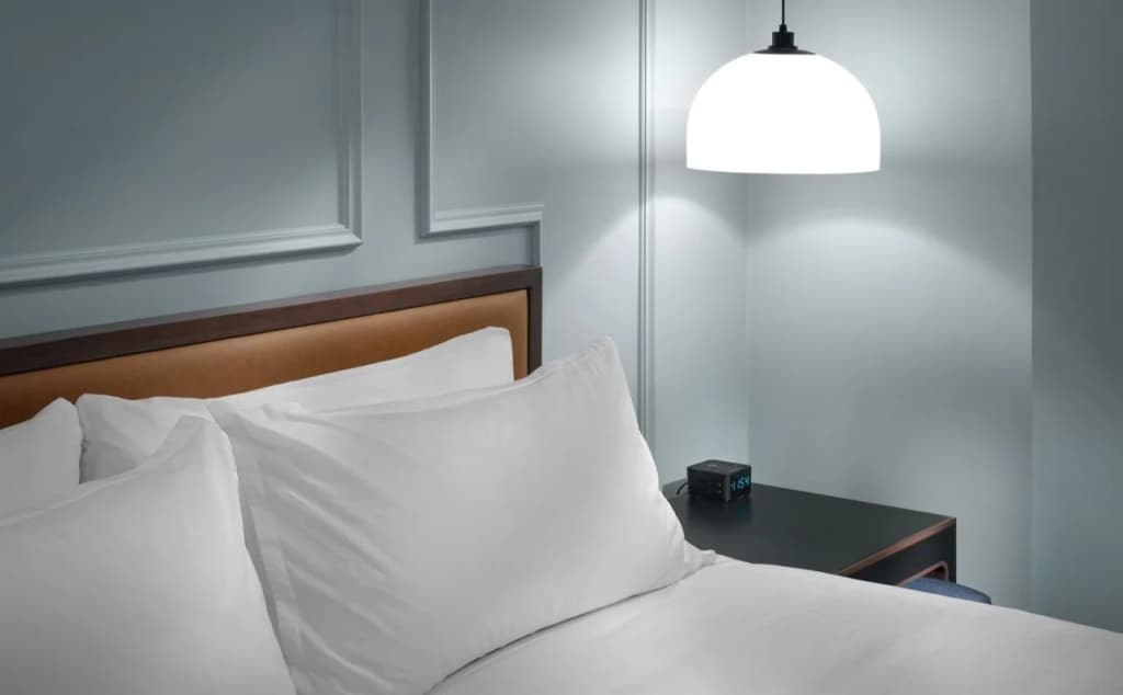 Axiom Hotel - photo 9