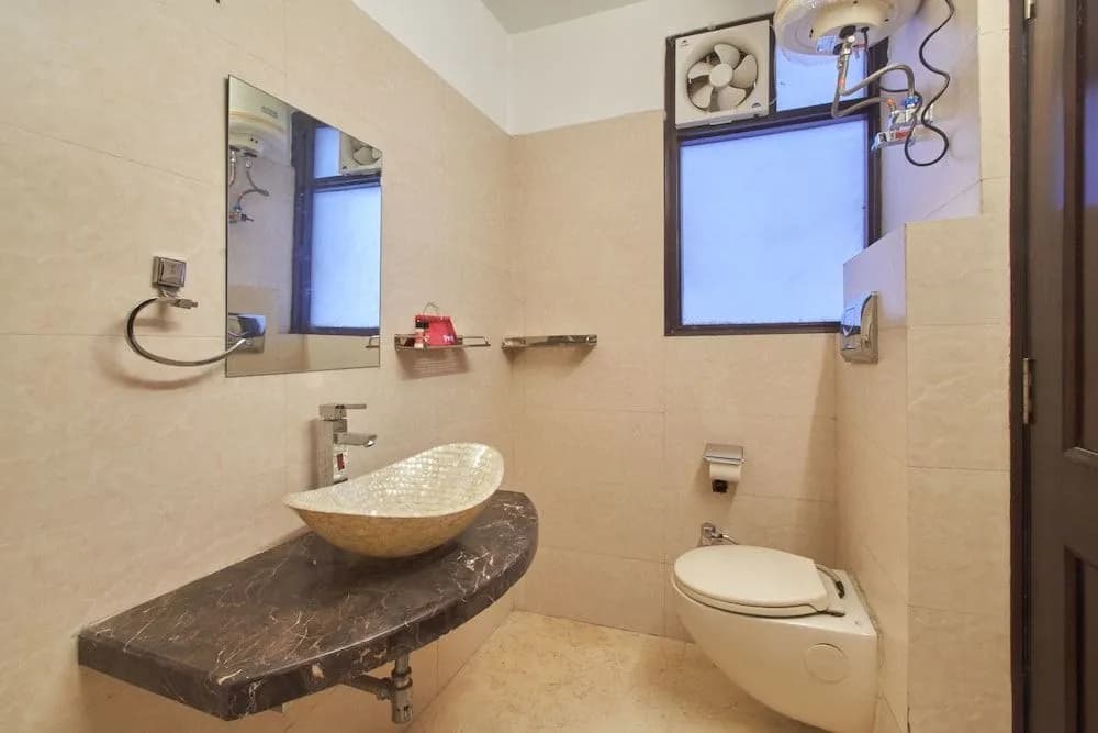 OYO 3594 Kamla Nagar - photo 8