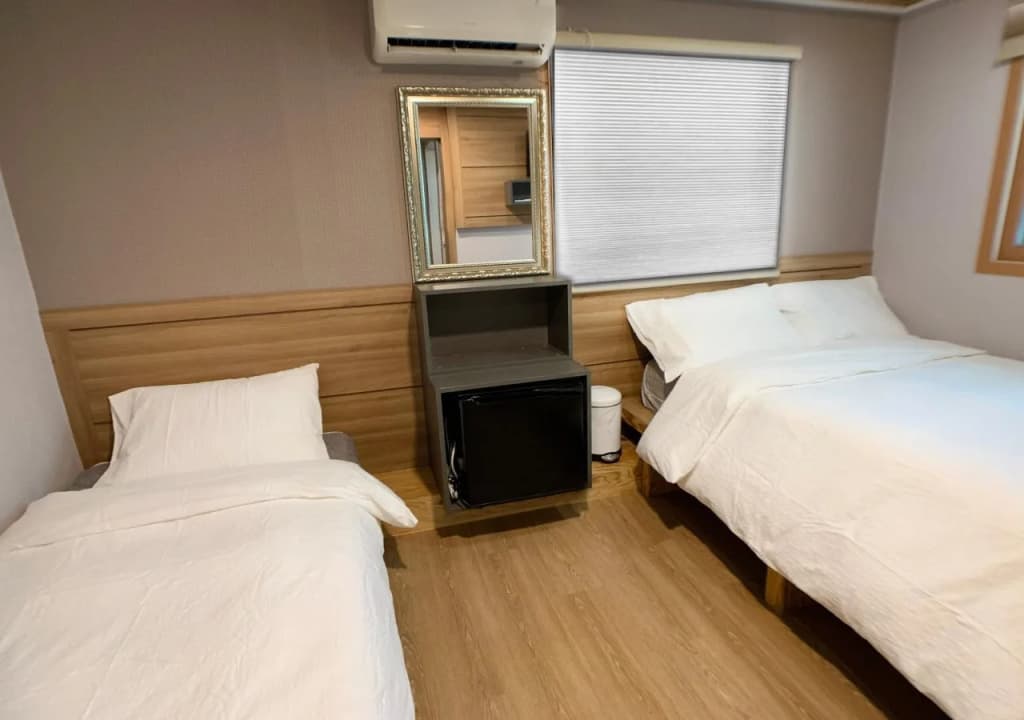 J-Honor Guesthouse - photo 5