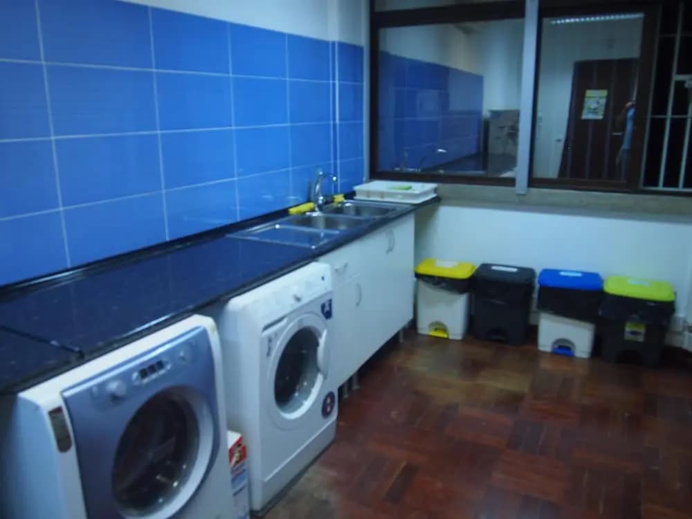 Lisbon Landscape Hostel - photo 19
