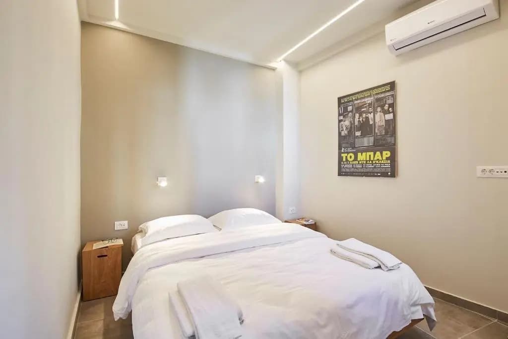 Old Athens style 1bdr with Acropolis view rooftop! - photo 5