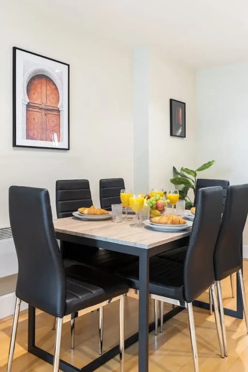 Vauxhall Riverside Private Apartments - photo 16