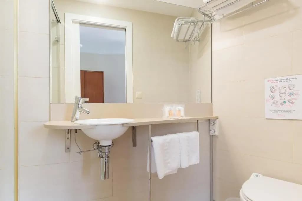 Hostal Oliva - photo 8