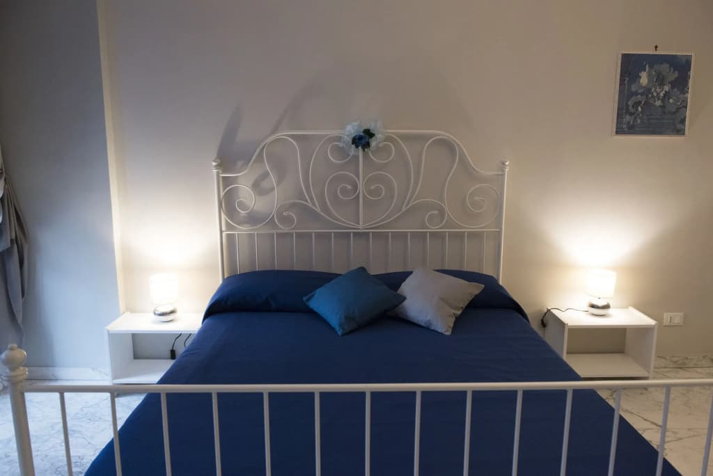 Authentic Sweet Home - photo 2