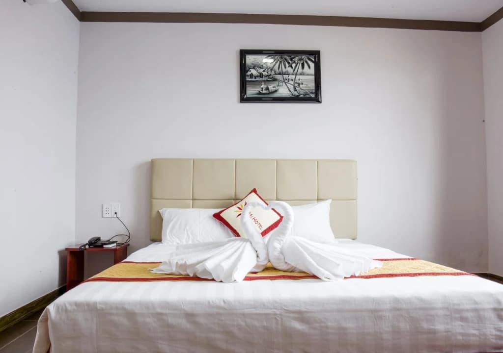 QaMi Hotel - photo 4