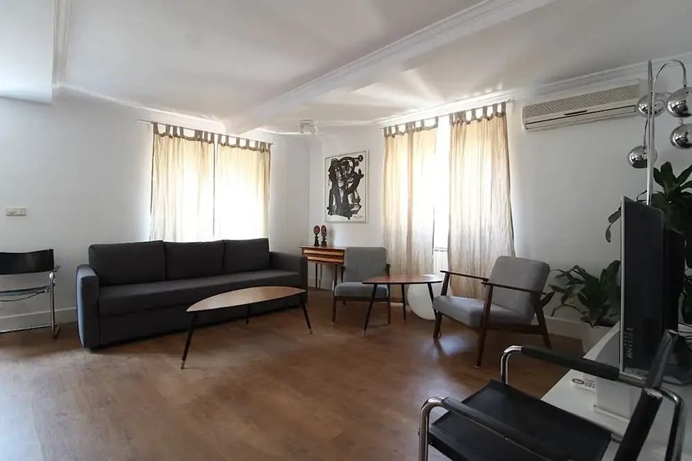 Luminous Apartment in Chueca Allôhousing - photo 3