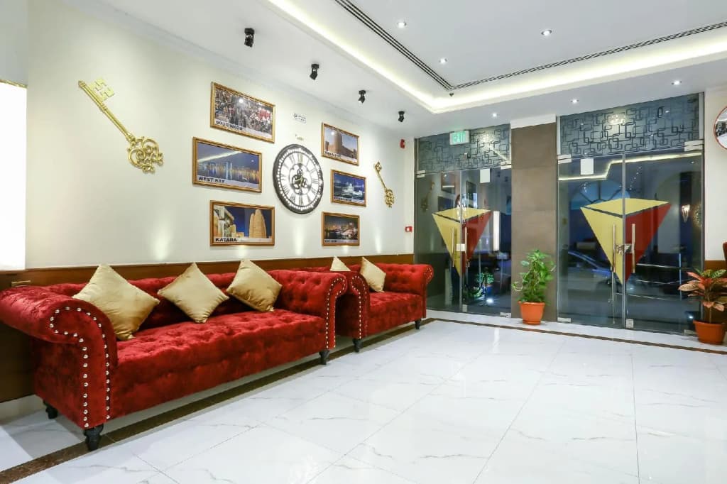 La Villa Suites Hotel - photo 11