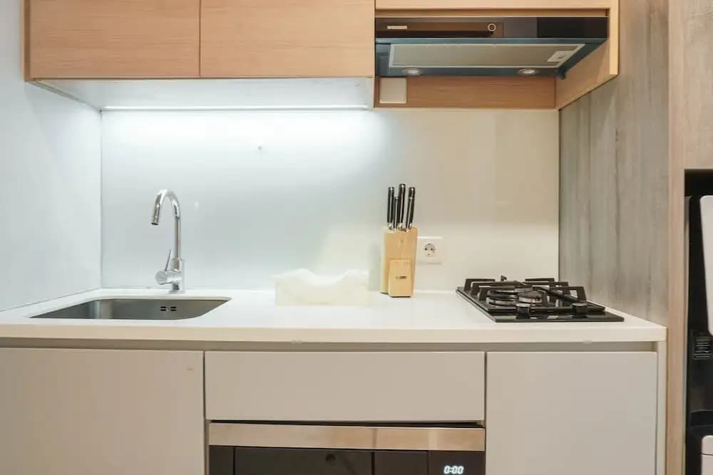 Luxurious Studio at Capitol Suites Apartment - photo 16