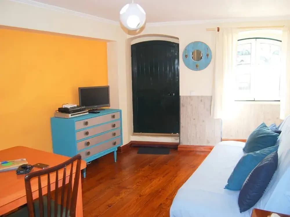 RH Veronica Terrace Apartment - photo 4