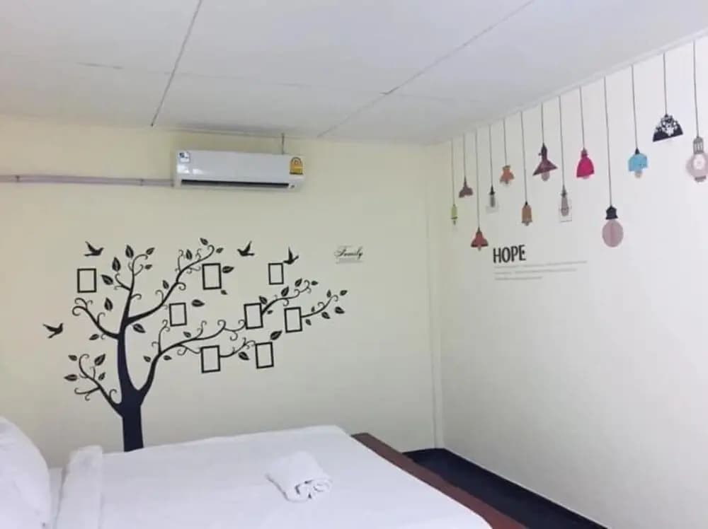 The Moat Hostel - photo 18