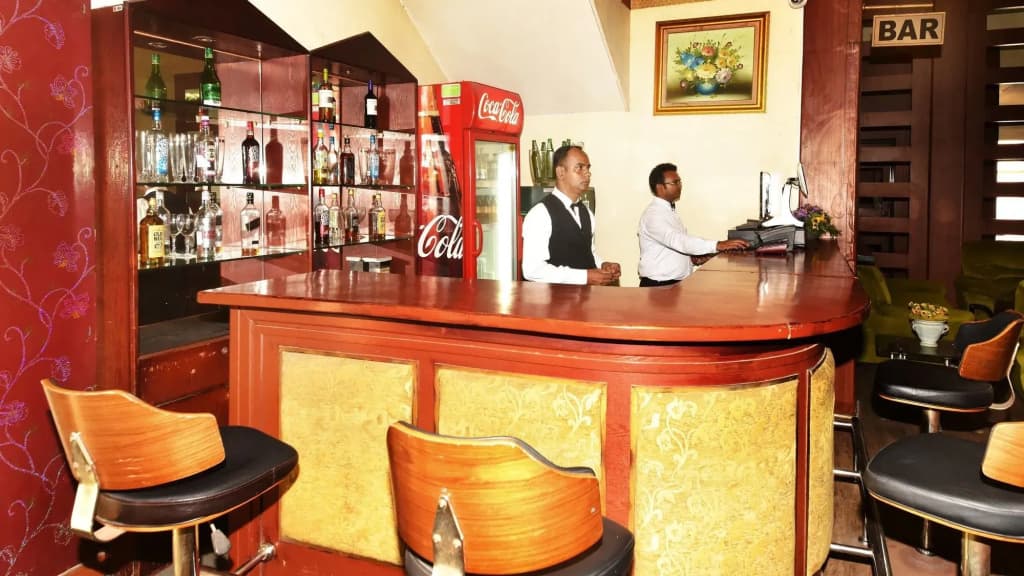 Juliana Hotel Colombo - photo 17