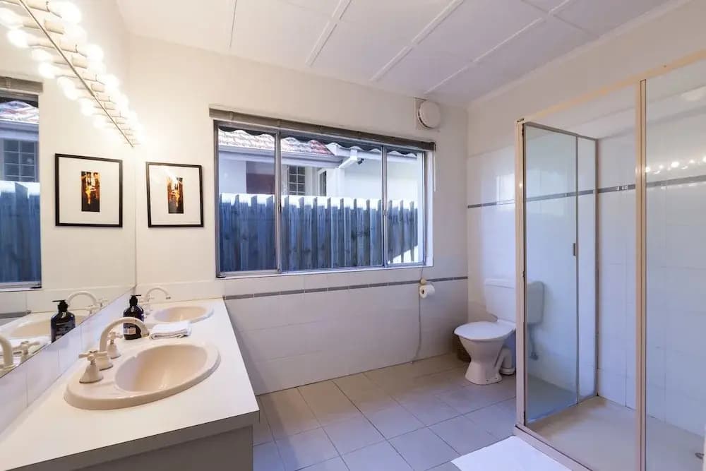 KELLY, 3BDR Northcote House - photo 7