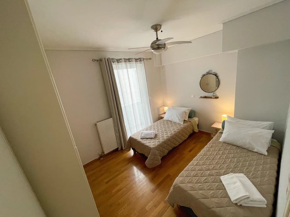 Ageliki's Athens Centre 2BDRM & Parking - photo 3
