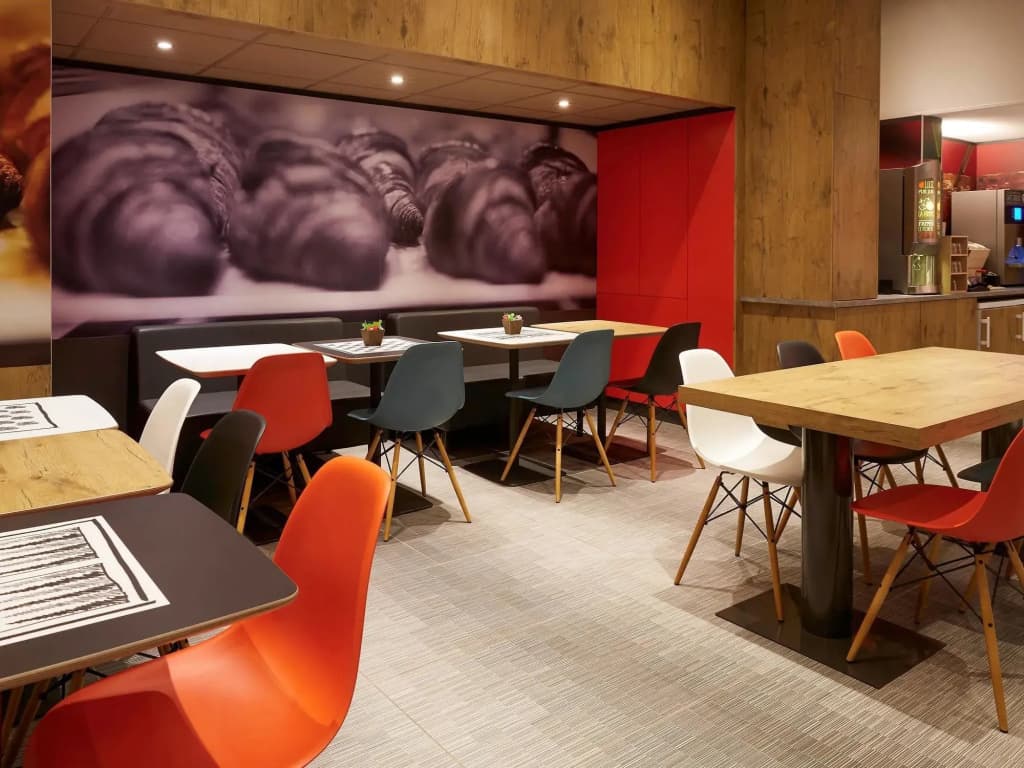 Ibis Paris Canal Saint Martin - photo 17