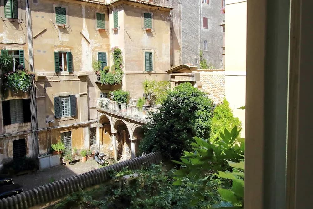 Croce - main photo