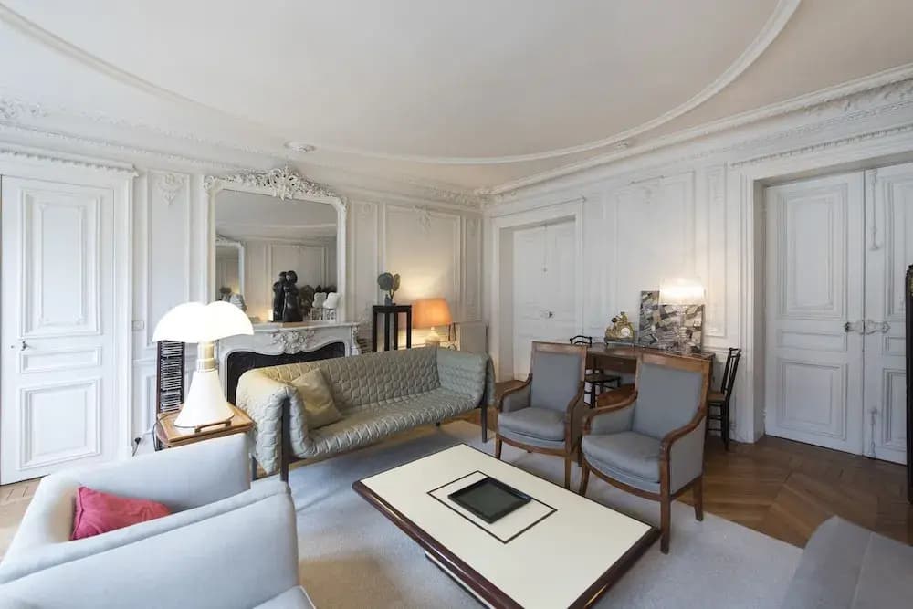 Charming Haussmannian - photo 2